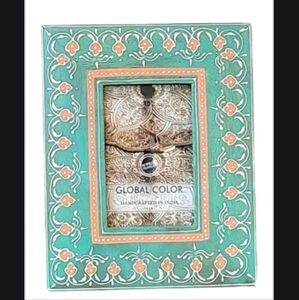 Hand-Detailed Frame 4×6